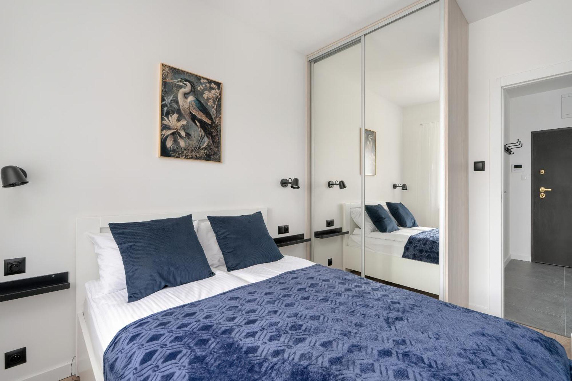 City Center Apartments With Gym & Free Garage Poznan By Noclegi Renters Dış mekan fotoğraf