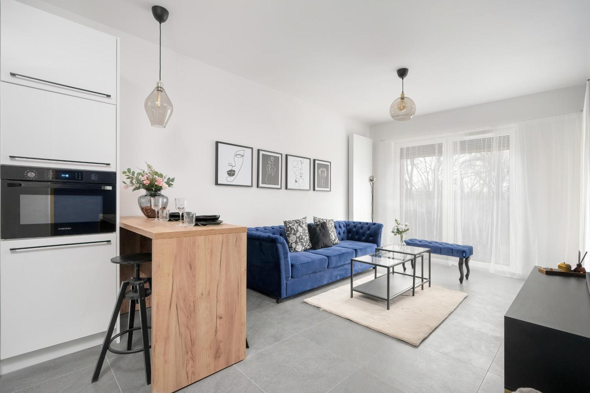 City Center Apartments With Gym & Free Garage Poznan By Noclegi Renters Dış mekan fotoğraf