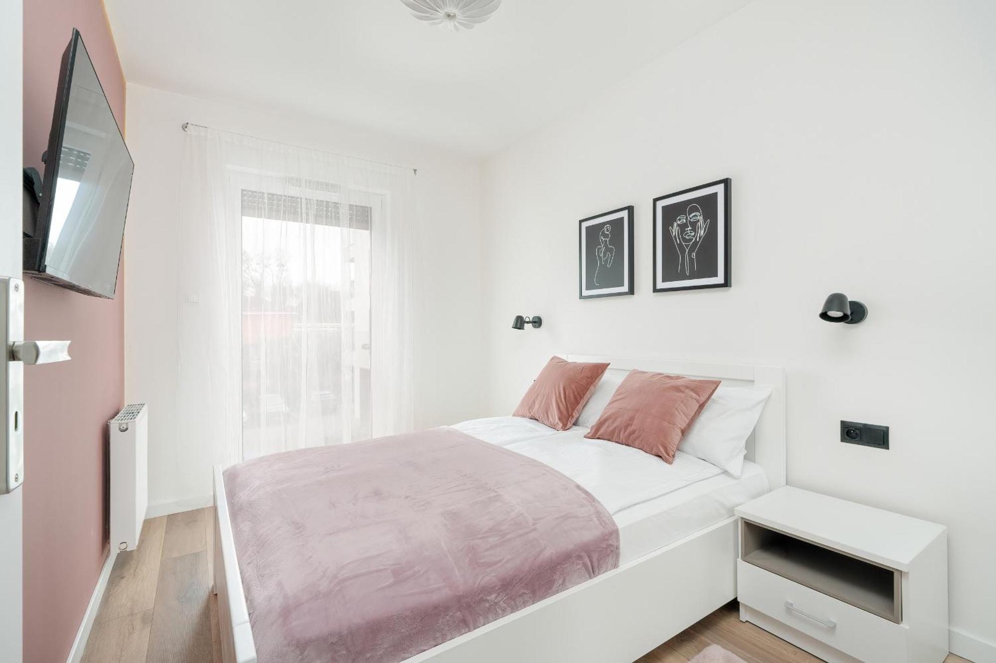City Center Apartments With Gym & Free Garage Poznan By Noclegi Renters Dış mekan fotoğraf